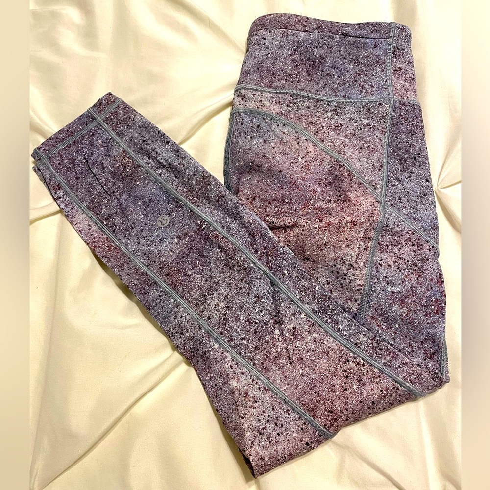 Lululemon Speckled Galaxy leggings sz 6